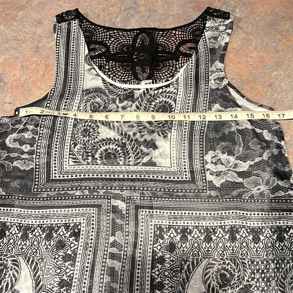 EUC One World Tank Top - Picture 8 of 11